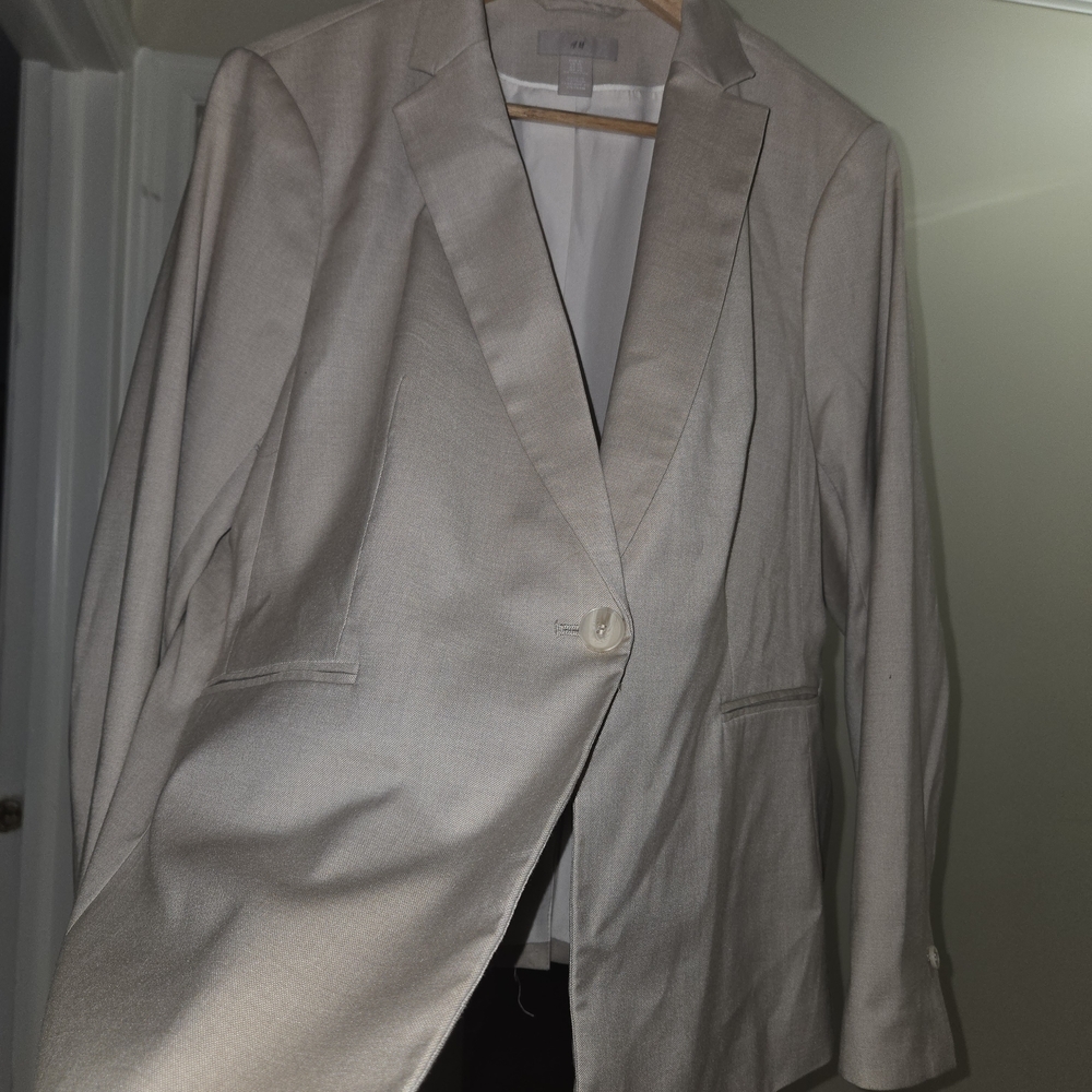H&M Beige Blazer